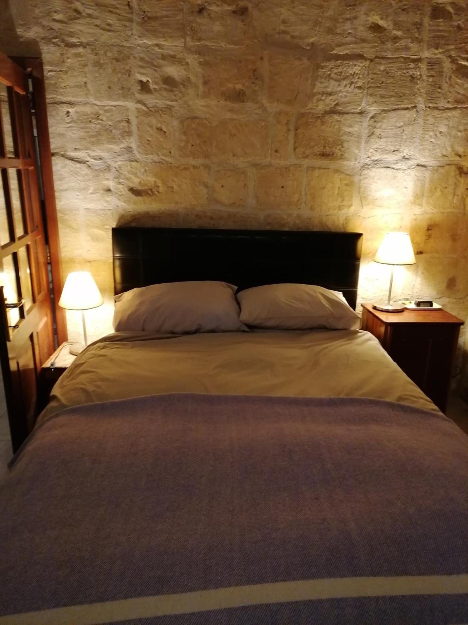 Old Refurbished Apartment In Bormla Cospicua エクステリア 写真